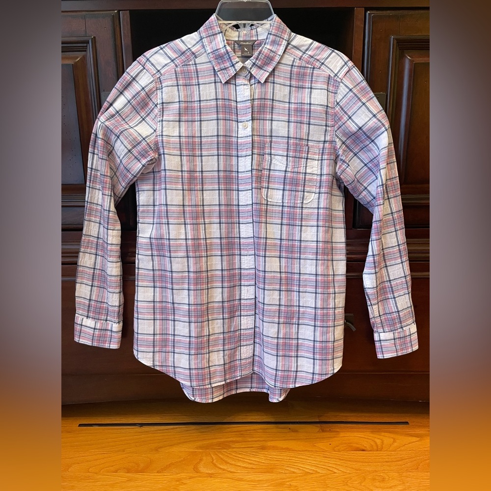 Eddie Bauer lightweight cotton button down shirt, size S